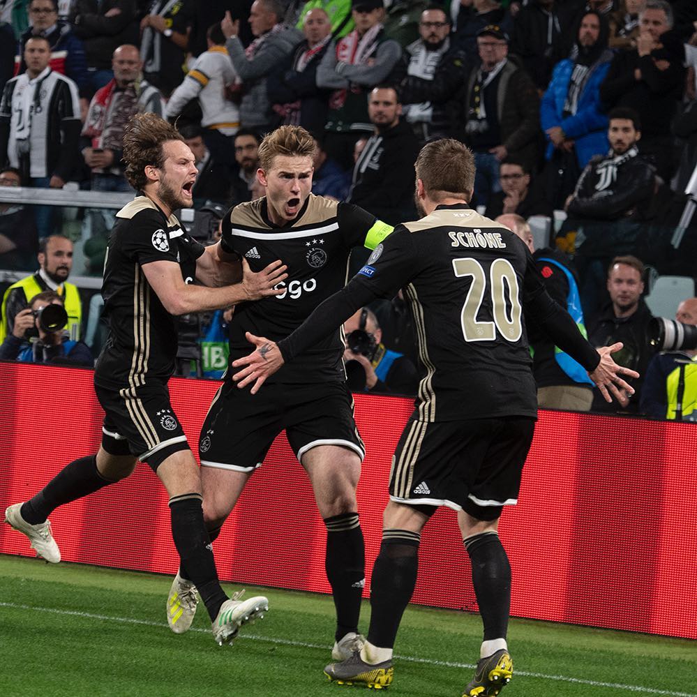 关于清晨休斯敦火箭调整名单以备荷甲;造点机会环节打磨;引发热议;球队文化再被提及的信息 关于清晨休斯敦火箭调整名单以备荷甲;造点机会环节打磨;引发热议;球队文化再被提及的信息